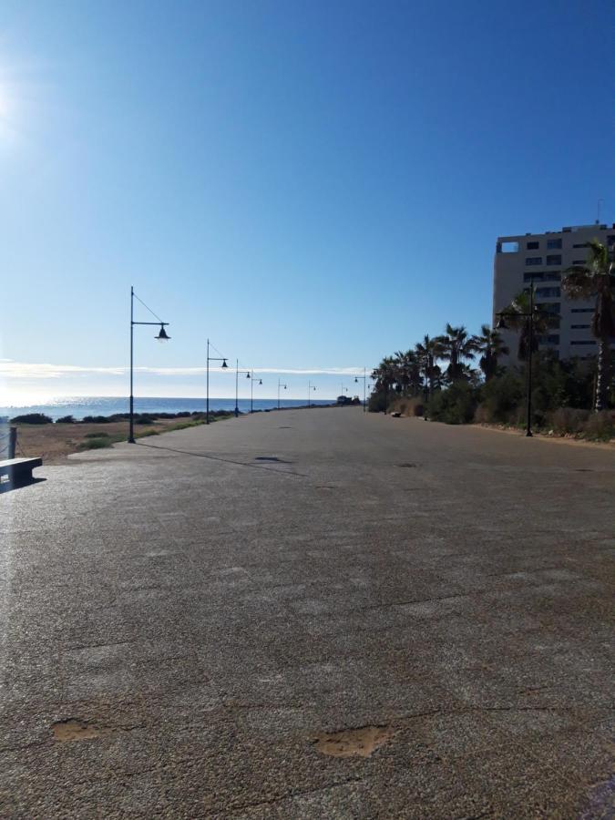 Punta Prima Pleasure With Private Parking In A Gated Community Close To The Beach Torrevieja Exterior foto